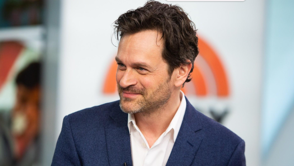 tom everett scott